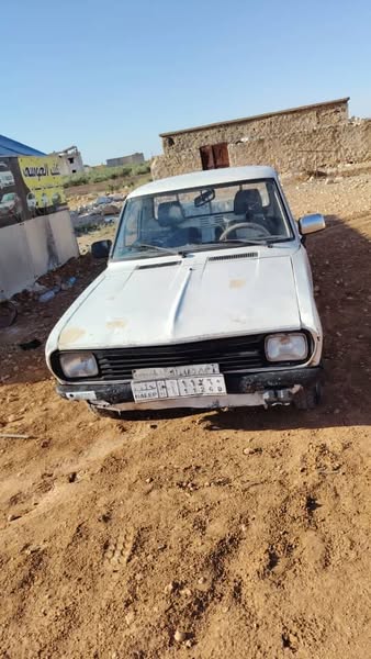 نيسان Pickup 1993 - صورة 2