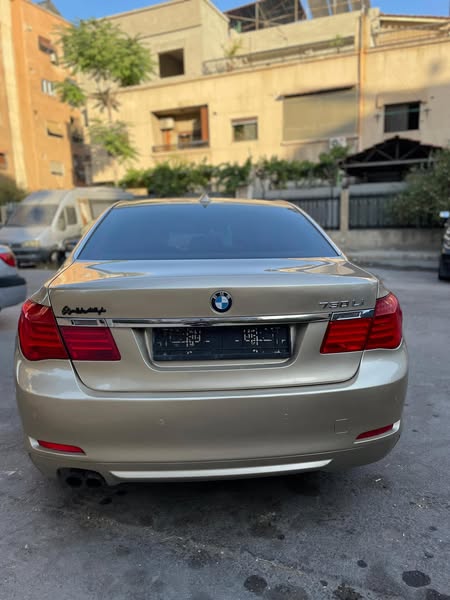 BMW 730 Li 2011 - صورة 4