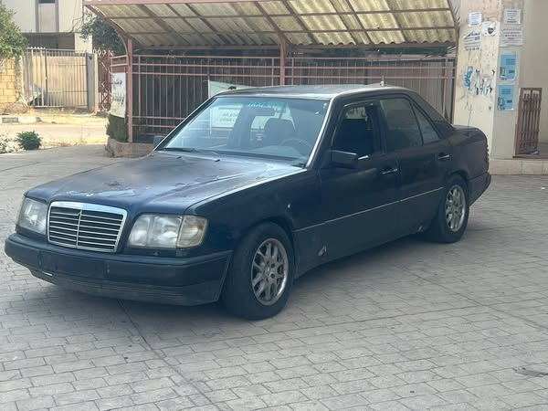 مرسيدس 300 1994 - صورة 1