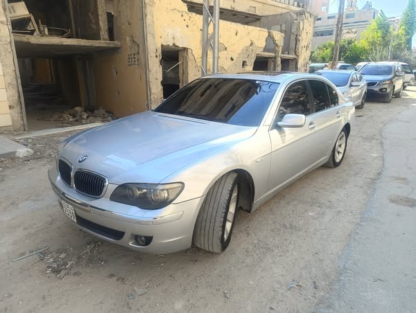 بي ام 740i 2006 - صورة 1