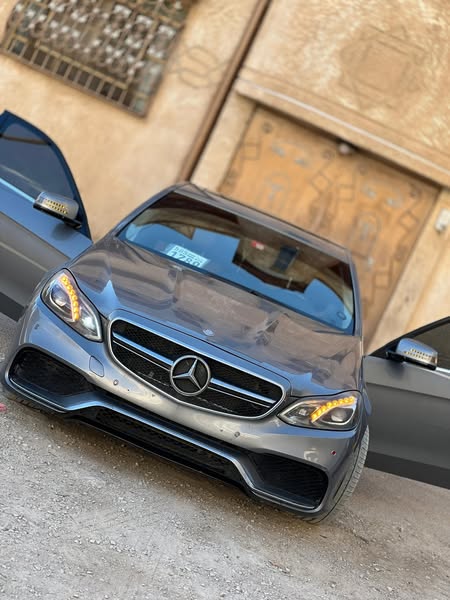 مرسيدس-بنز E350 2012 - صورة 4