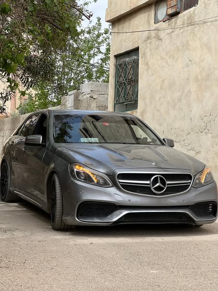 مرسيدس-بنز E350 2012 - صورة 5