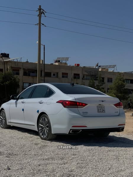 هيونداي جينيسيس 2015 - صورة 3