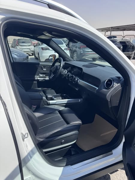 مرسيدس GLB250 2021 - صورة 1