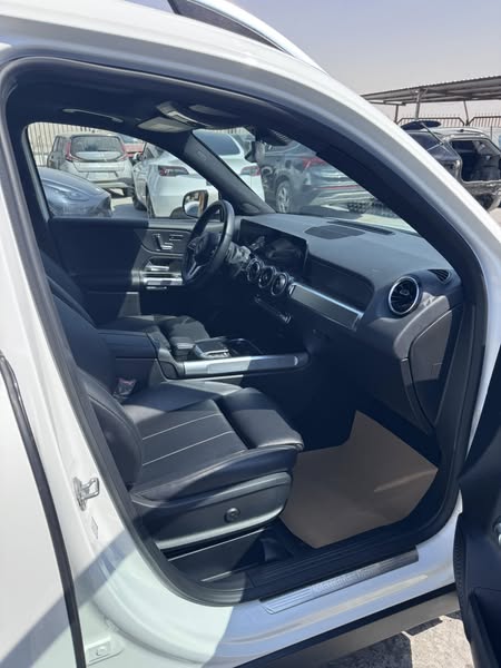 مرسيدس GLB250 2021 - صورة 2
