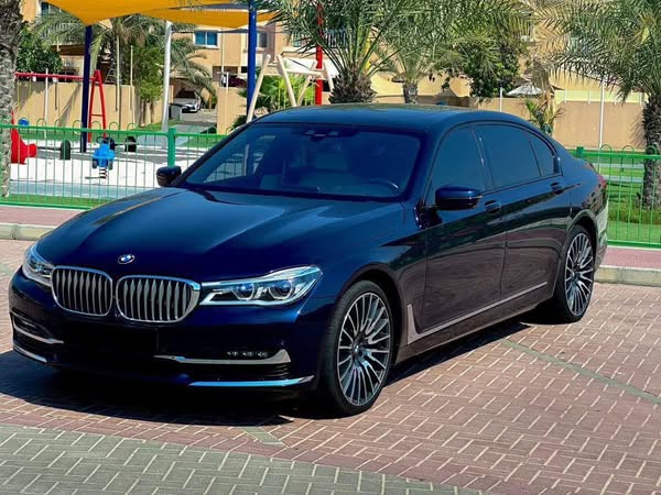 BMW 750Li Individual 2016 - صورة 4