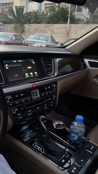 جينسس G80 2016 - صورة 2