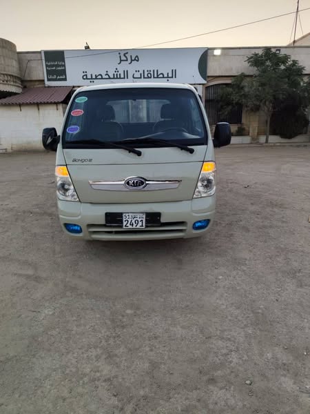 كيا بانكو 2004 - صورة 1