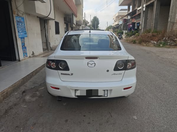 مازدا زوم 3 2009 - صورة 2