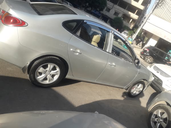 هيونداي النترا 2011 - صورة 1