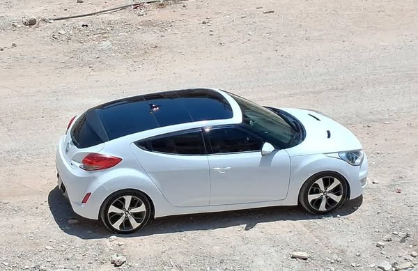 هونداي فوليستر 2012 - صورة 1