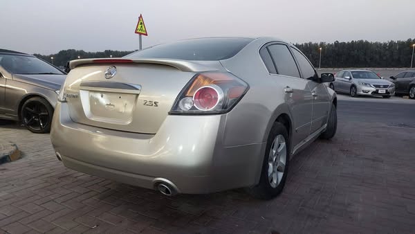 نيسان التيما 2009 - صورة 2