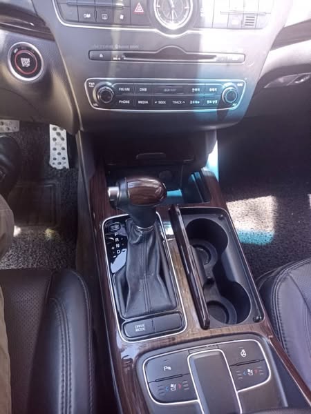 KIA K7 2015 - صورة 3