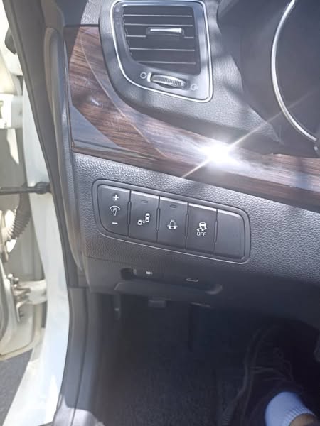 KIA K7 2015 - صورة 4