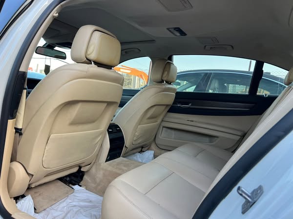 بي إم دبليو 730Li 2014 - صورة 4