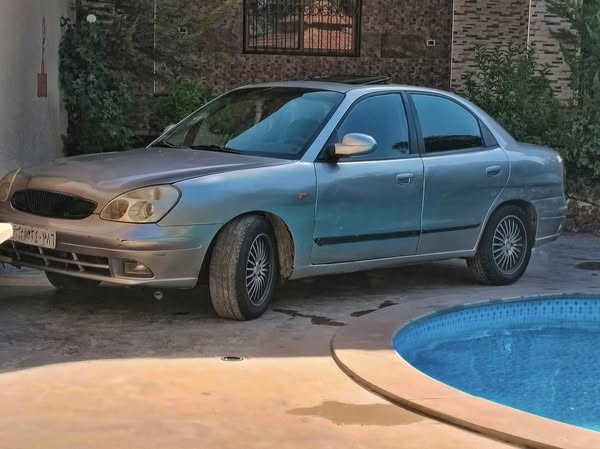 دايو نوبيرا 2002 - صورة 2