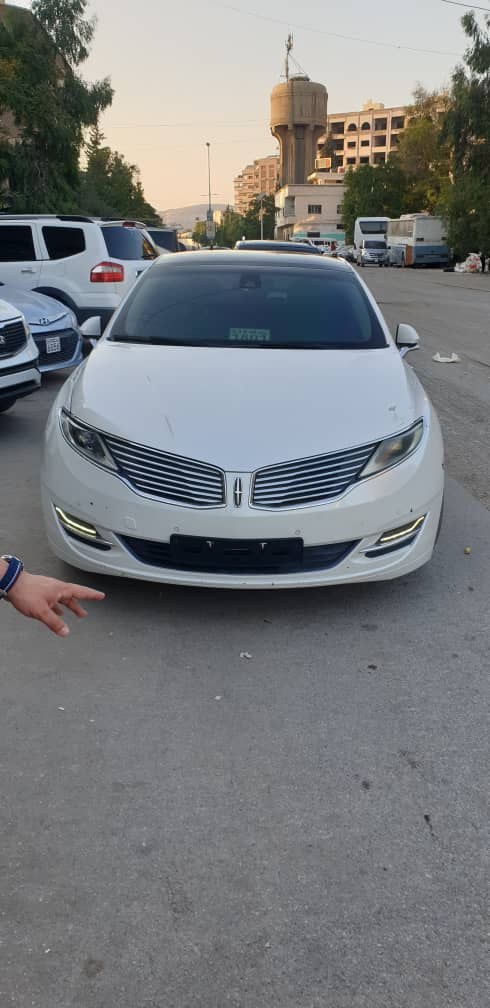 لينكولن MKZ 2014