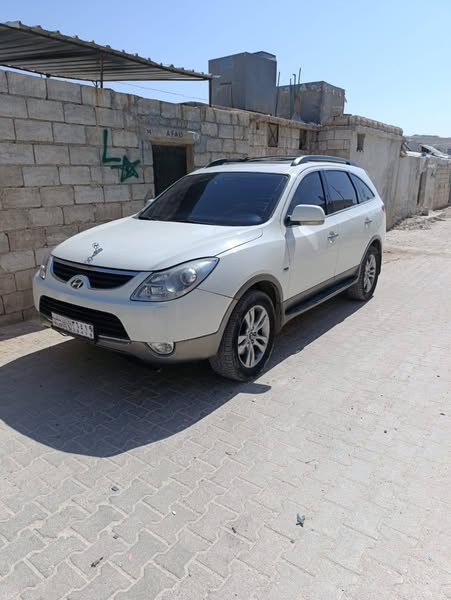 هيونداي فير كروز 2012 - صورة 1