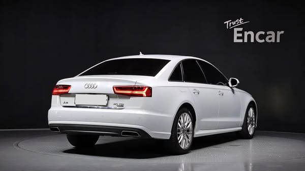أودي A6 2016 - صورة 2