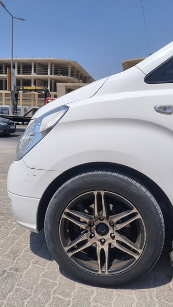 هيونداي H1 ستاركس 2014 - صورة 3