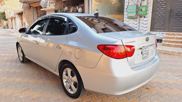 هيونداي افانتي 2008 - صورة 5