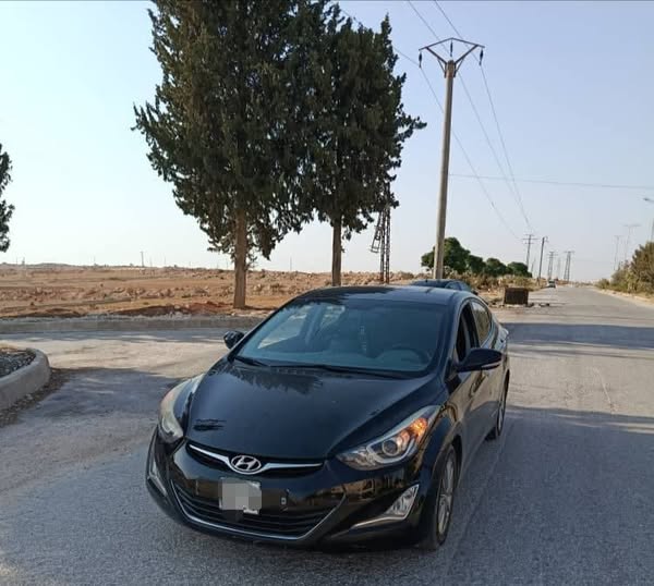 هيونداي افانتي 2013 - صورة 3