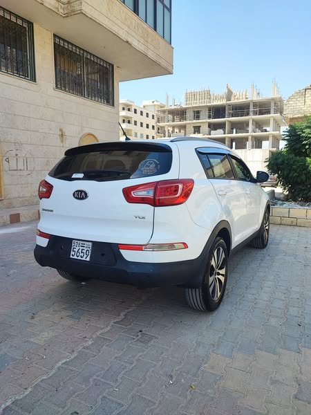 كيا سبور تاج R 2013 - صورة 1