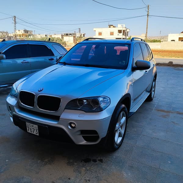 بي ام دبليو اكس 5 2010 - صورة 2