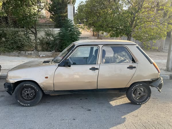 رينو رينو 5 2001 - صورة 2