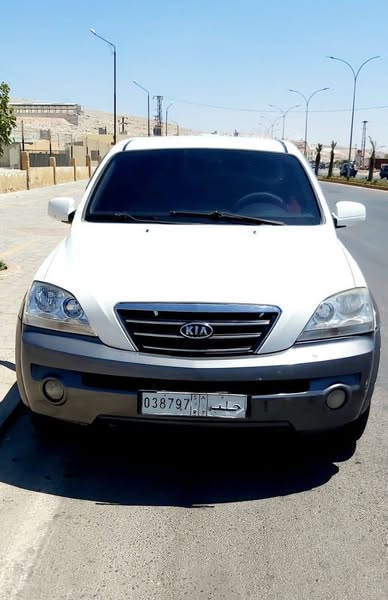 كيا سيرنتو 2002 - صورة 1