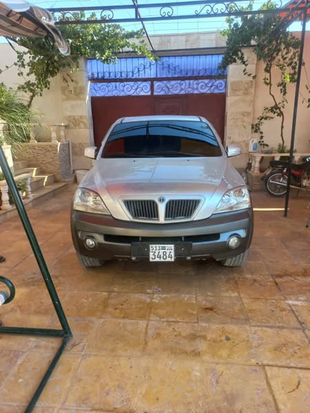 كيا سورينتو 2004 - صورة 5