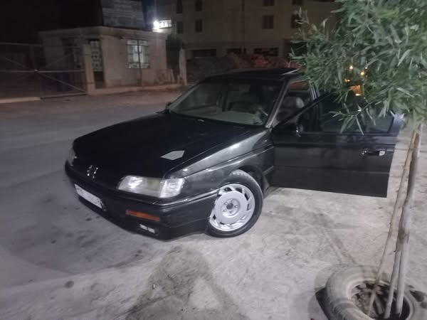 بيجو 605 1993 - صورة 1