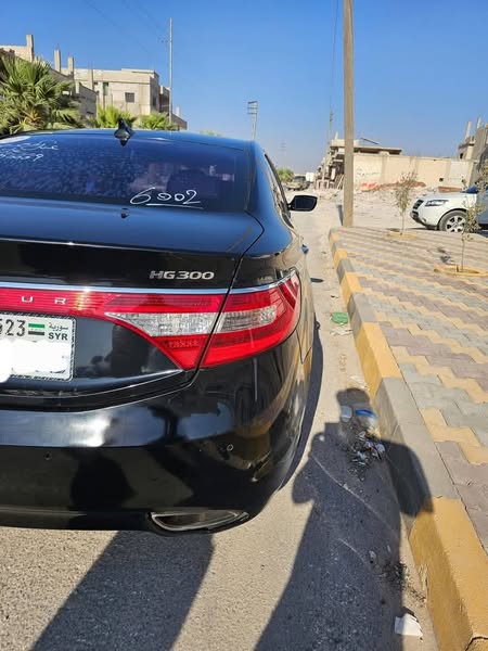 هيونداي أزيرا 2011 - صورة 1