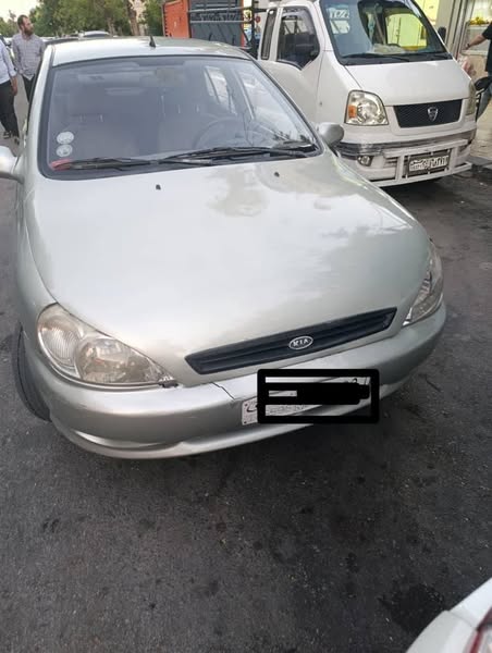 كيا ريو 2002 - صورة 4