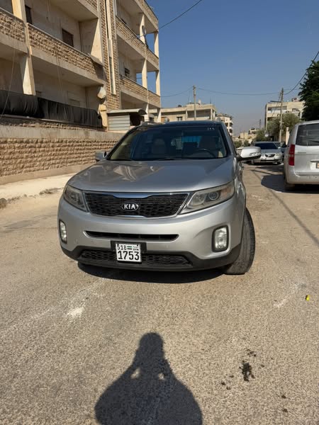 كيا سورينتو 2015 - صورة 5