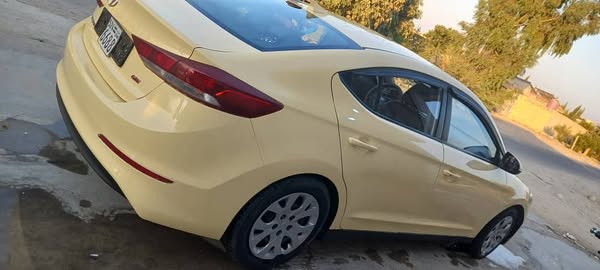 هيونداي افانتي 2017 - صورة 3