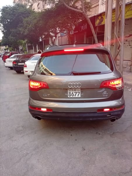 اودي كيو 7 2010 - صورة 4
