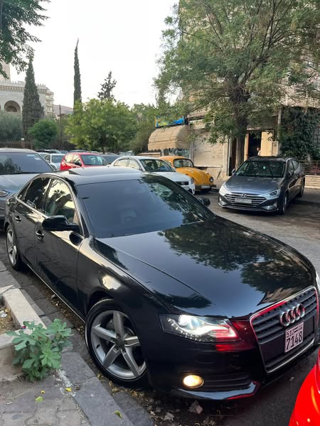 أودي A4 2012 - صورة 1