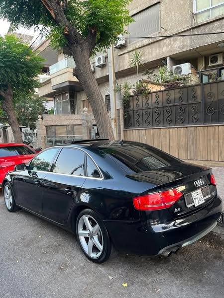 أودي A4 2012 - صورة 3