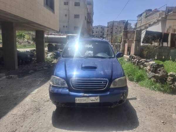 كيا كرنفال 2004 - صورة 3