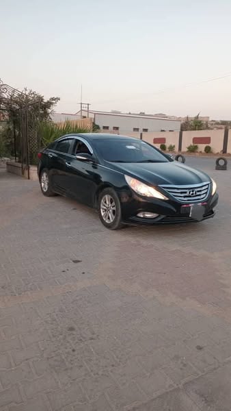 هيونداي سوناتا 2011 - صورة 1
