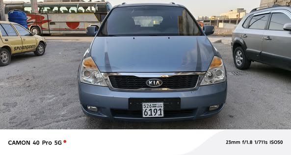 كيا كرنفال 2011 - صورة 4