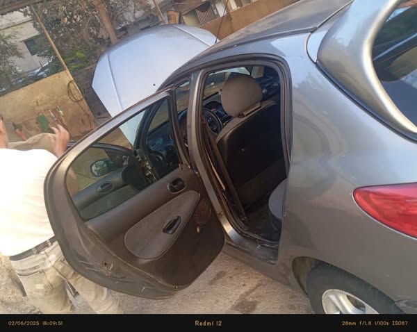 بيجو 206 2007 - صورة 2