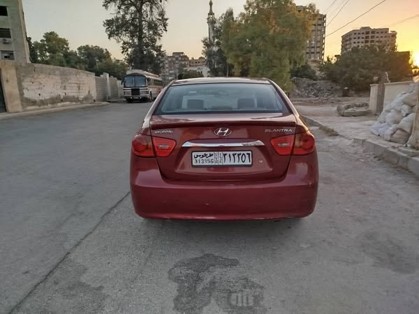 هيونداي النترا 2010 - صورة 2