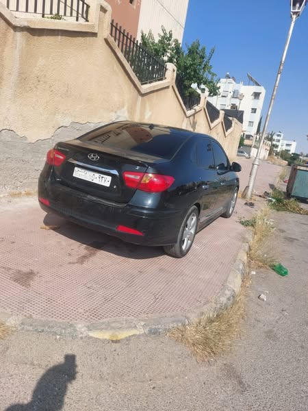 هيونداي افانتي 2014 - صورة 1
