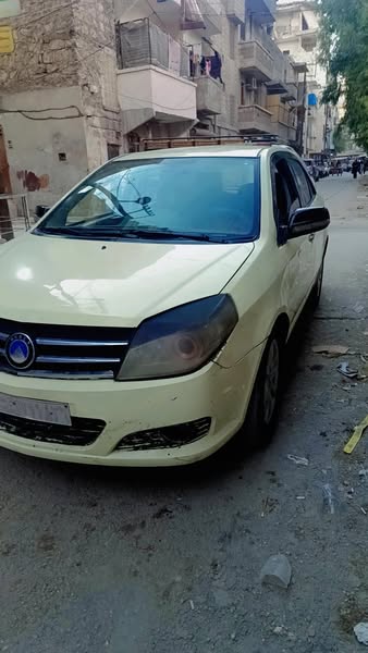 جيلي ام كي 2010 - صورة 4