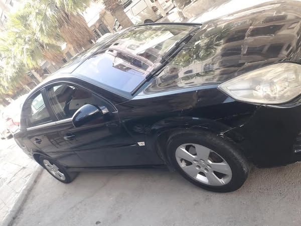 اوبل فكترا 2008 - صورة 2