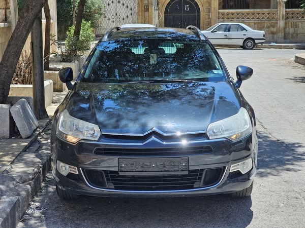 سيتروين C5 2010 - صورة 2