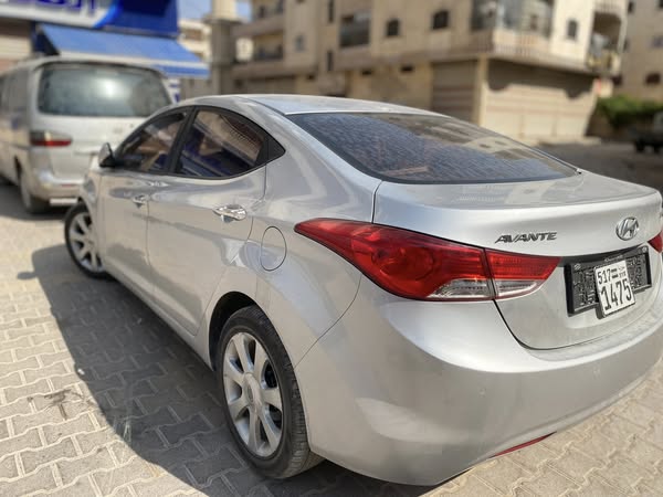 هيونداي النترا 2011 - صورة 2