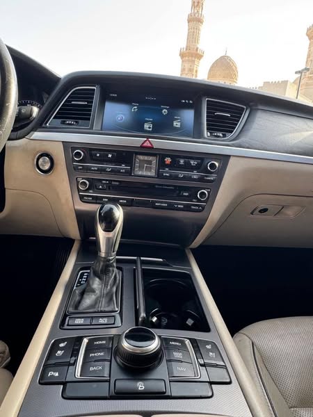 جينيسيس G80 2015 - صورة 4